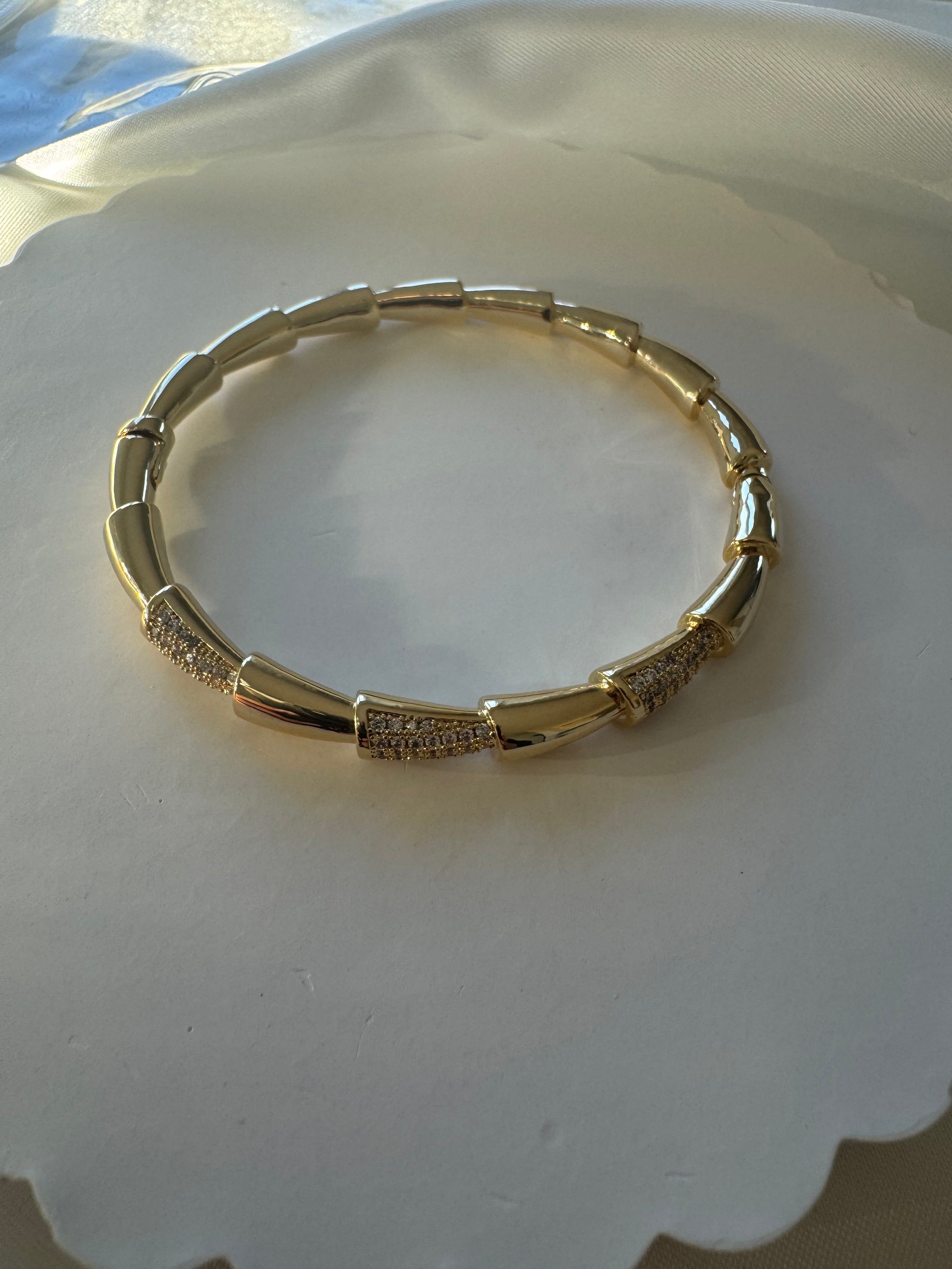 Luna Armreif| VIP Serie