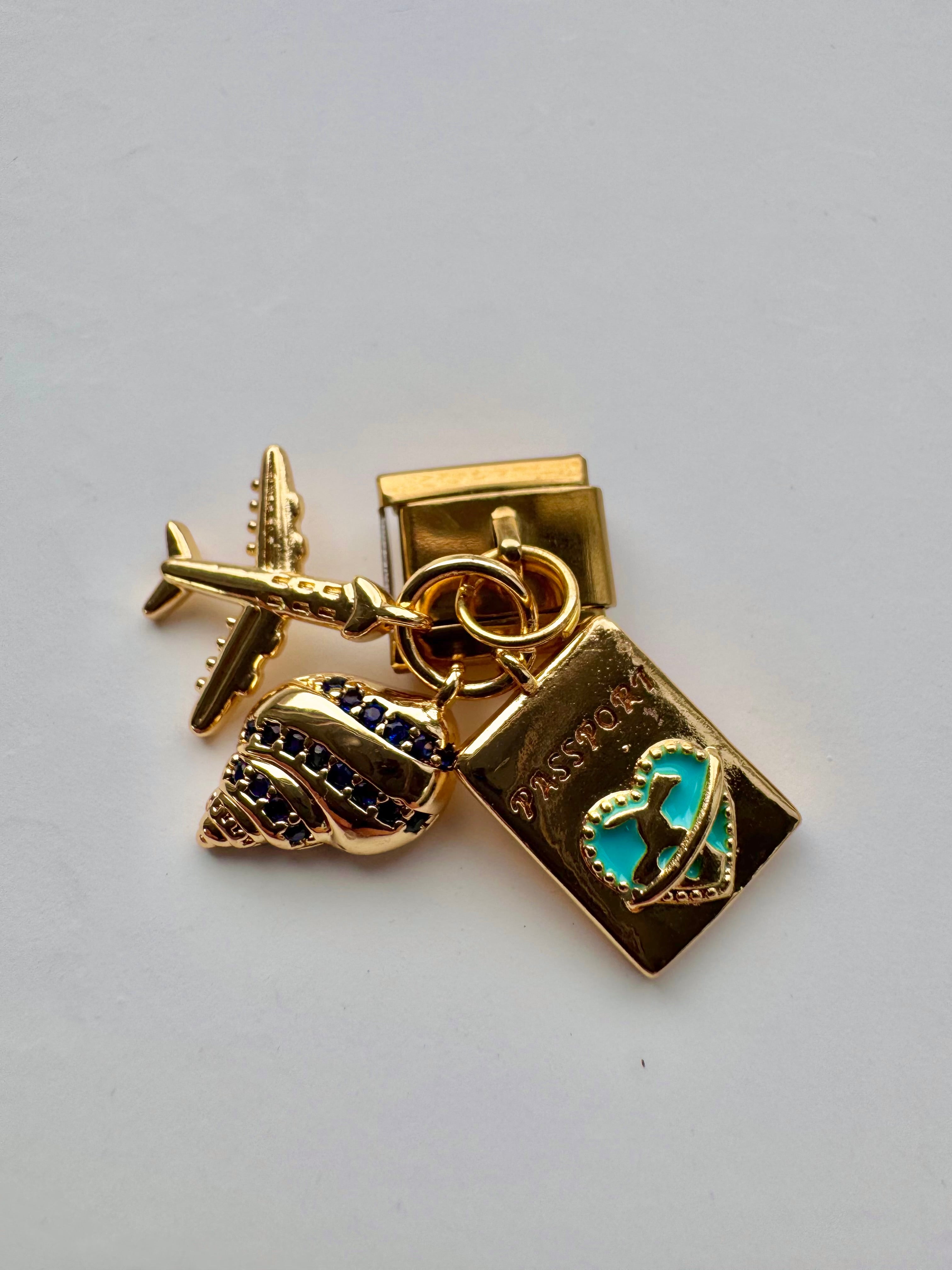 3 in 1 Charm