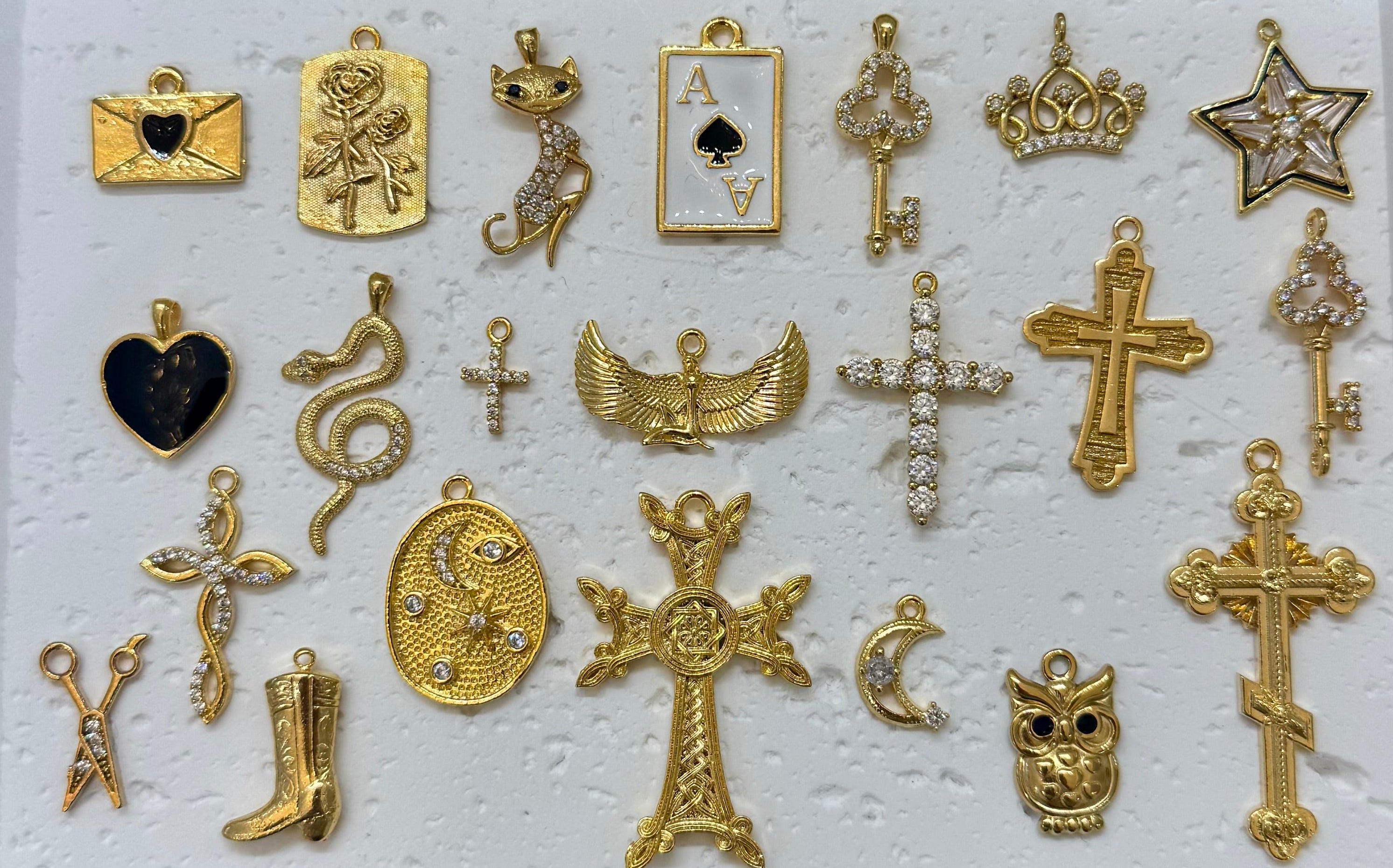 Personalisierbarer Kettenanhänger | 24K Vergoldet